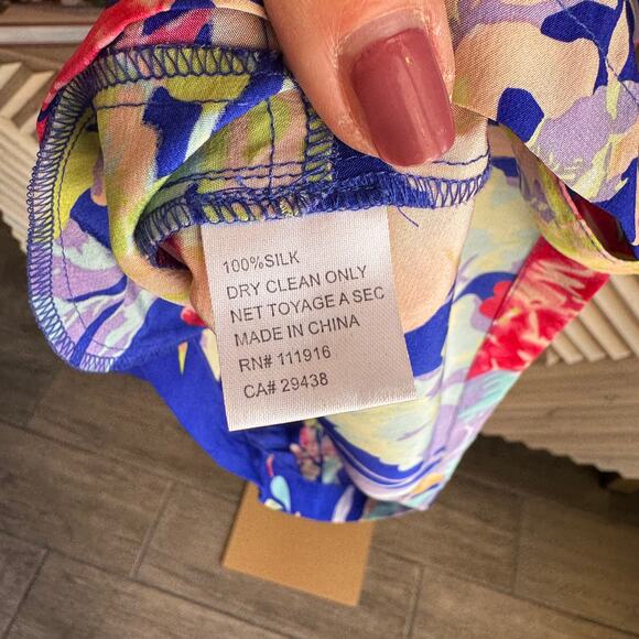 Yumi Kim Silk Floral Wrap Romper Blue Tropical Print M - Picture 7 of 7